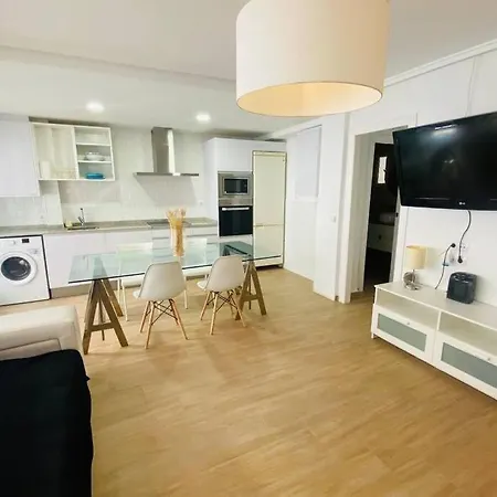 Theurbanflat Apartman *