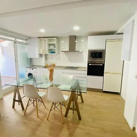 Theurbanflat Apartman